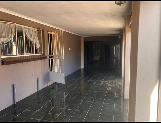 3 BEDROOM HOUSE FOR SALE IN THREE RIVERS